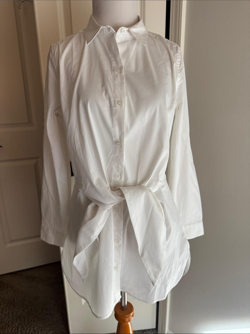 Calvin Klein Classic White Tie-Front Button-Up Shirt, Sz S
